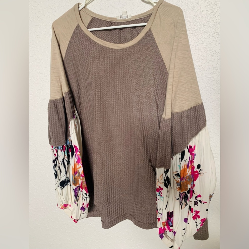 UMGEE Boho Balloon Sleeve Waffle Knit Mixed
Material Top Blouse Size Large
